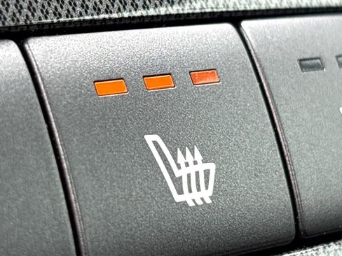 Used 2023 Hyundai Santa Fe Calligraphy image 8