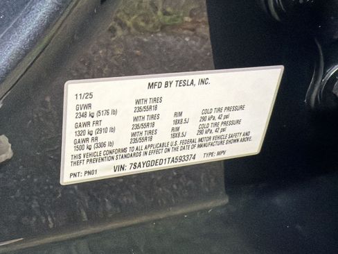 Used 2026 Tesla Model Y 2WD image 22