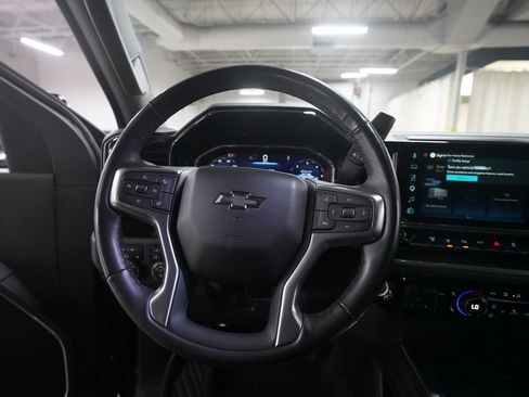 Used 2025 Chevrolet Silverado 2500 LT w/ Trail Boss Package AWD/4WD image 4