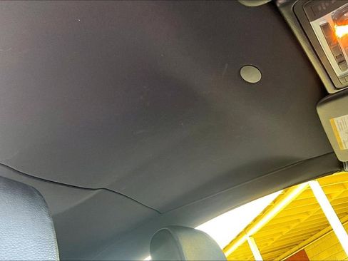 Used 2013 BMW 335i Convertible image 15