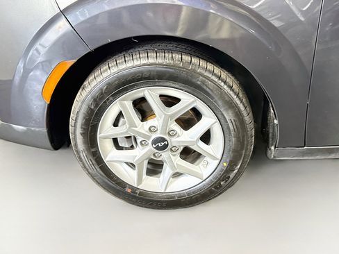 Used 2022 Kia Soul LX w/ Technology Package FWD image 37