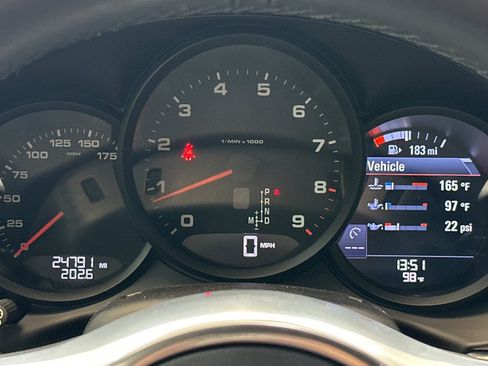 Used 2016 Porsche Cayman RWD image 20