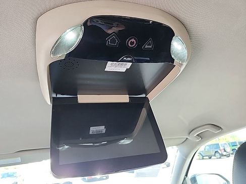 Used 2021 Volkswagen Atlas SE image 20