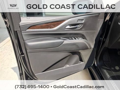 Used 2023 Cadillac Escalade Sport Platinum w/ LPO, ONYX Package AWD/4WD image 21