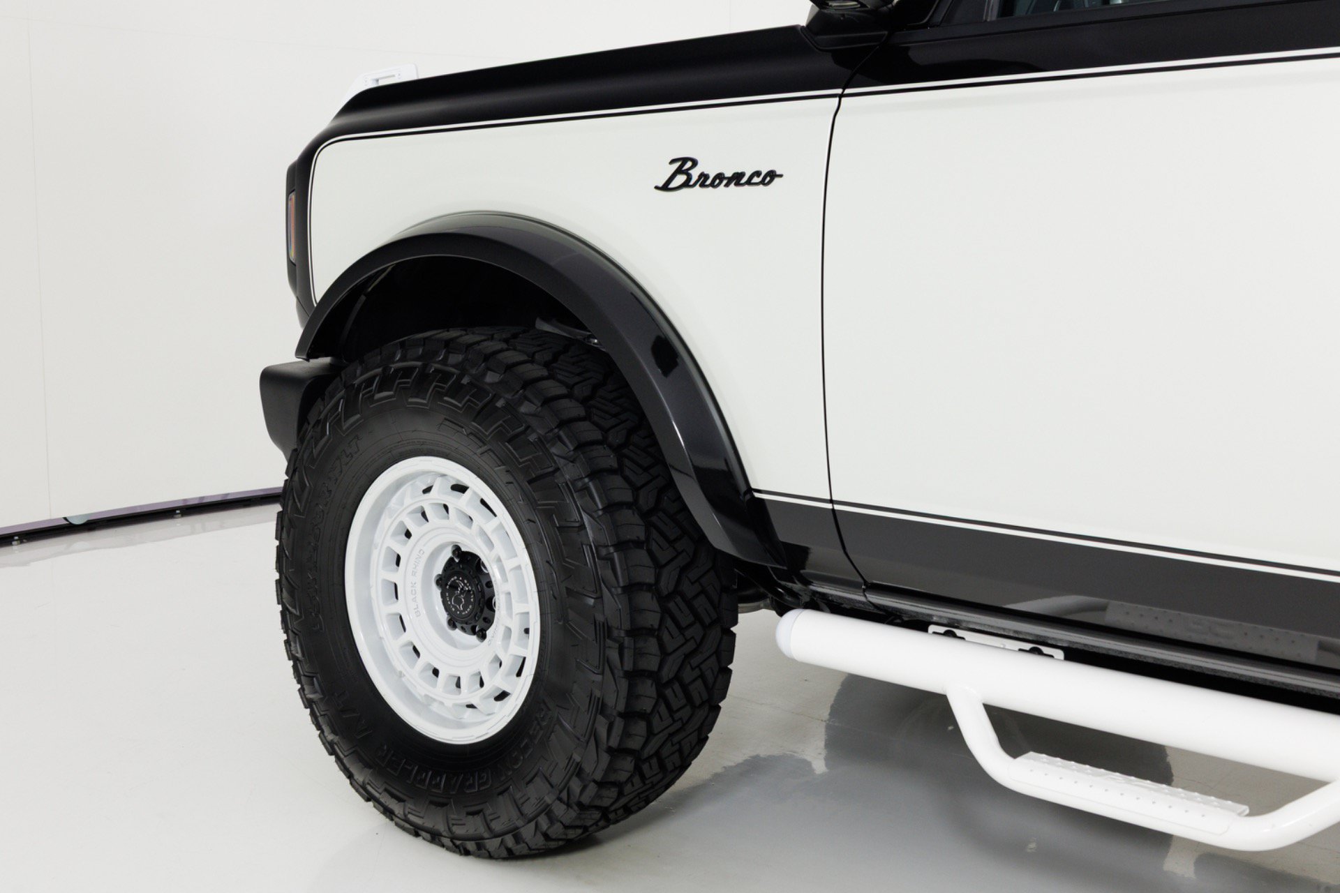 Used 2025 Ford Bronco Outer Banks AWD/4WD image 72