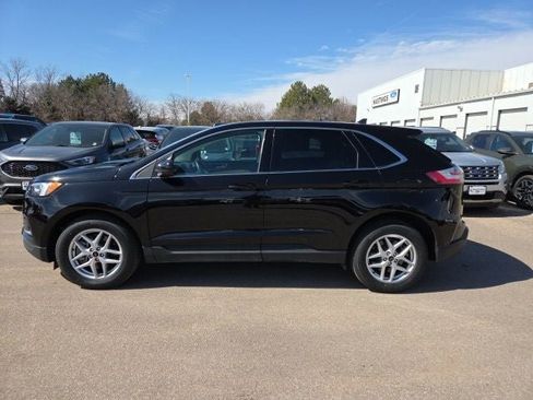Certified 2024 Ford Edge SEL AWD/4WD image 2
