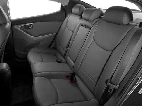 Used 2013 Hyundai Elantra Limited w/ Technology Pkg image 17