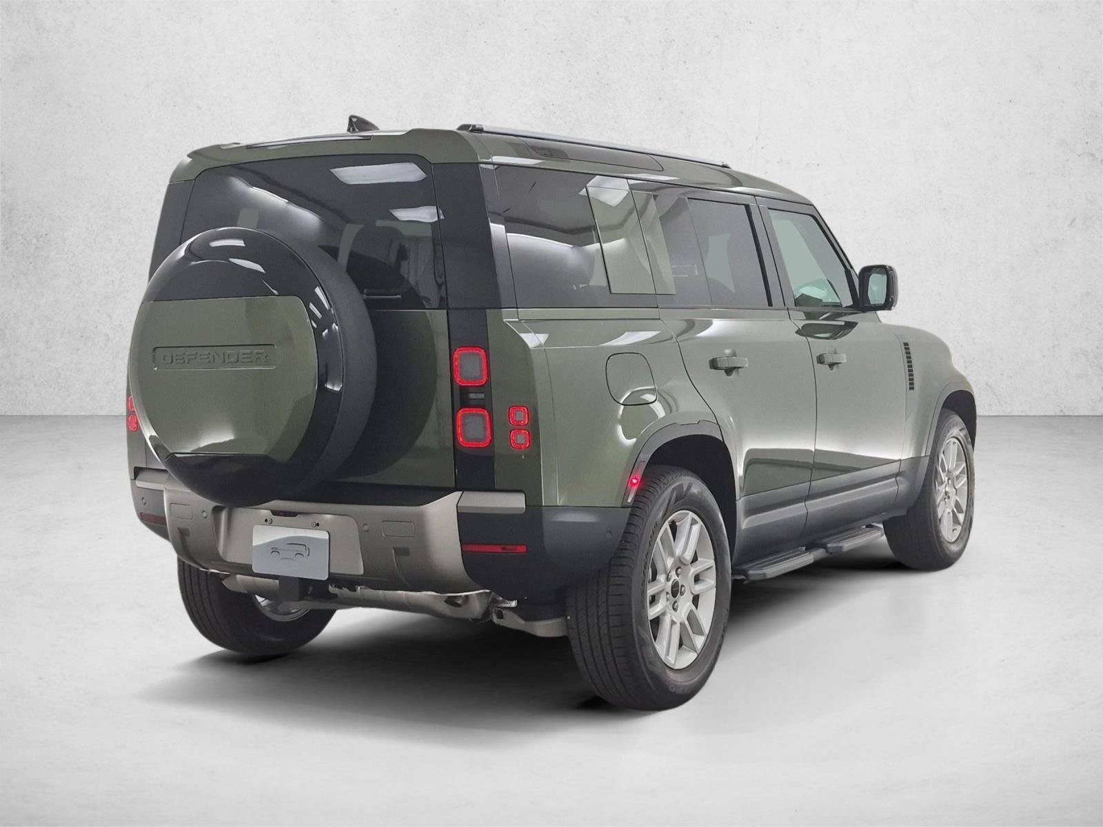 New 2026 Land Rover Defender 110 S AWD/4WD image 2