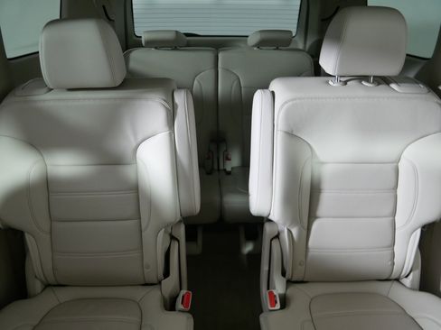 Used 2023 GMC Acadia Denali w/ Denali Ultimate Package image 13