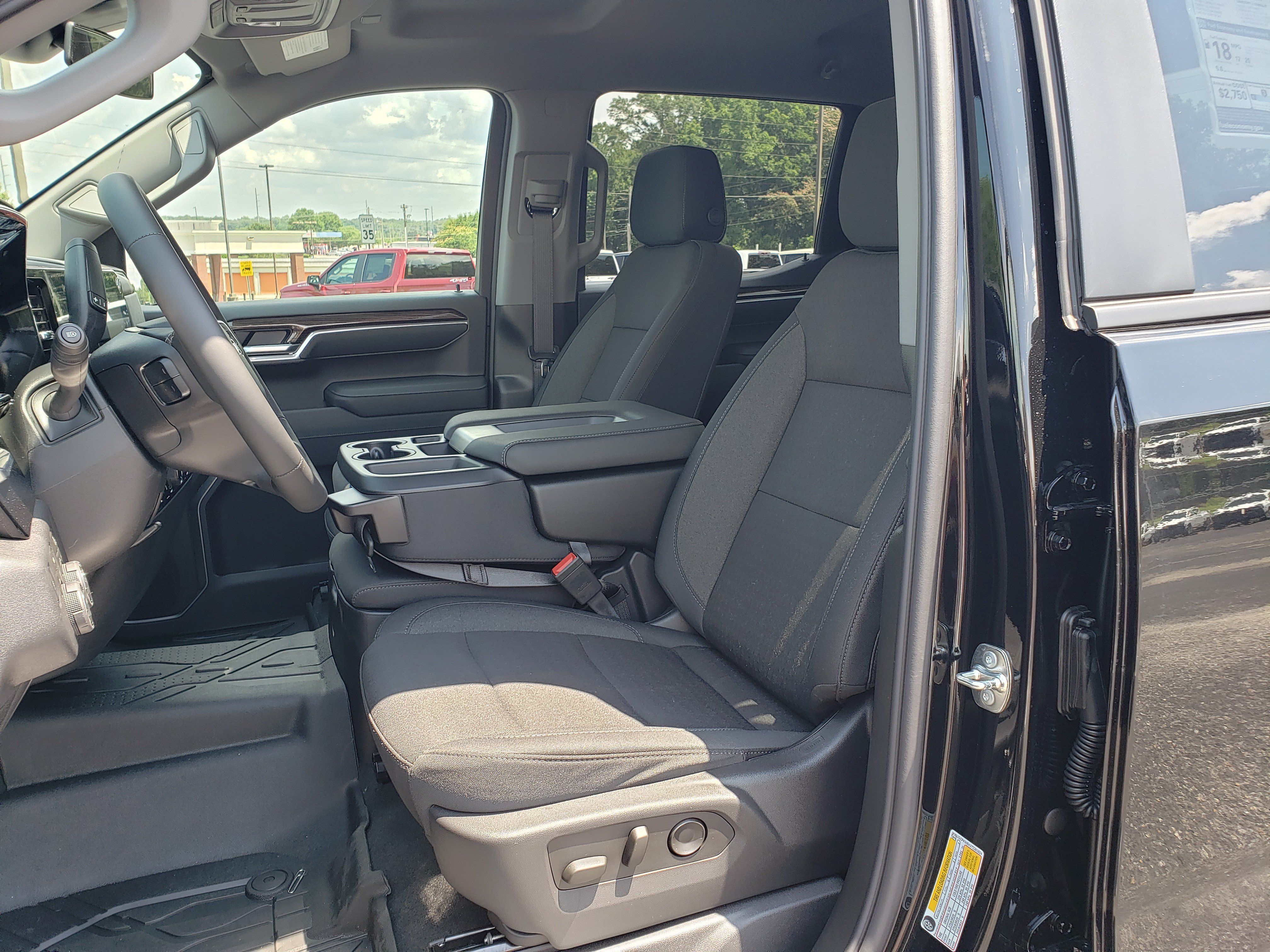 New 2026 Chevrolet Silverado 1500 RST w/ RST Select Package AWD/4WD image 30