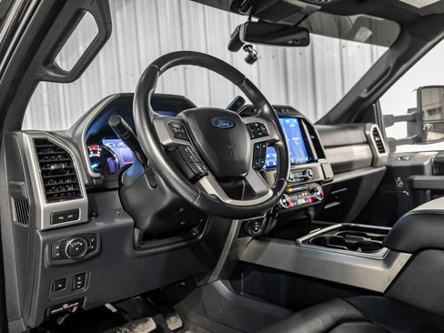 Used 2022 Ford F450 Platinum w/ FX4 Off-Road Package image 15