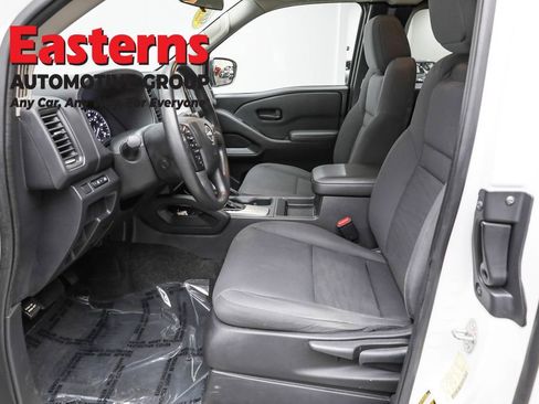 Used 2022 Nissan Frontier S image 14