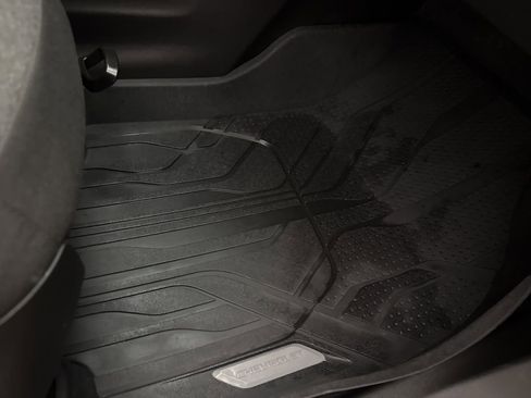 Used 2024 Chevrolet Equinox LT w/ LPO, Floor Liner Package FWD image 42