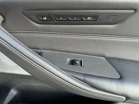 Used 2018 BMW M5 w/ Executive Package image 12