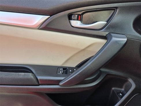 Used 2018 Honda Civic LX image 25