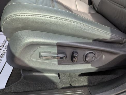 Certified 2025 Honda CR-V EX-L image 11