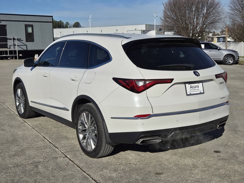Used 2023 Acura MDX SH-AWD w/ Advance Package image 3