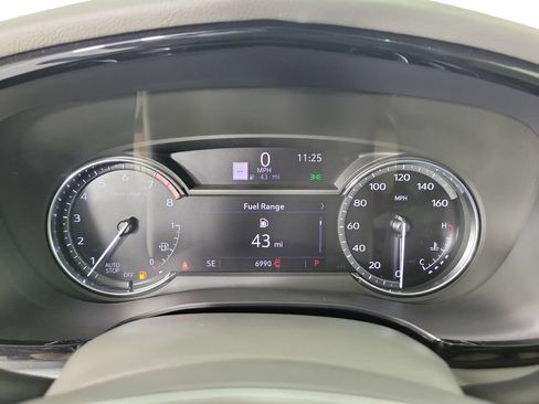 Used 2022 Cadillac XT5 Premium Luxury FWD image 24