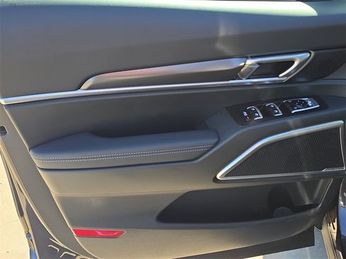 New 2025 Kia Telluride S image 20