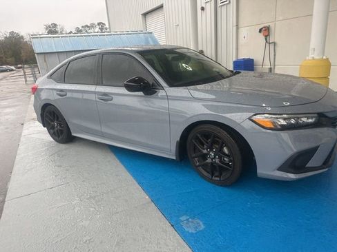 Used 2024 Honda Civic Sport image 5