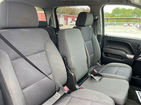 Used 2018 Chevrolet Silverado 2500 LT image 20