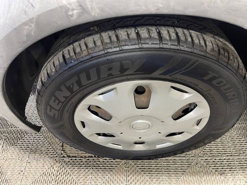 Used 2012 Ford Transit Connect XLT image 25