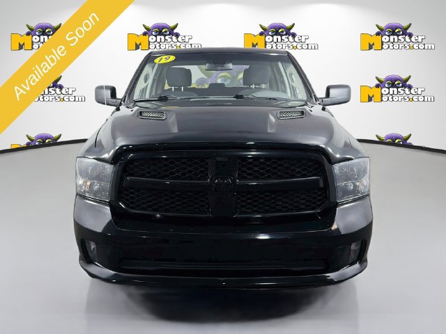 Used 2019 RAM 1500 Express w/ Wheel & Sound Group AWD/4WD image 2