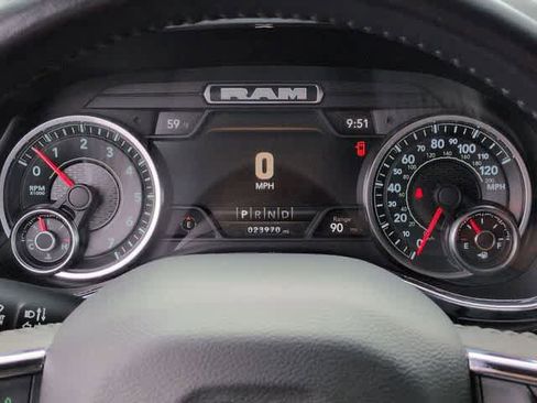 Used 2022 RAM 1500 Big Horn AWD/4WD image 30