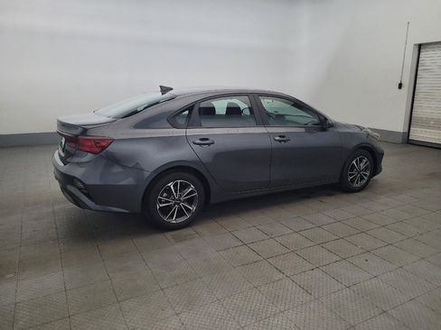 Used 2022 Kia Forte LXS w/ LXS Technology Package FWD image 10