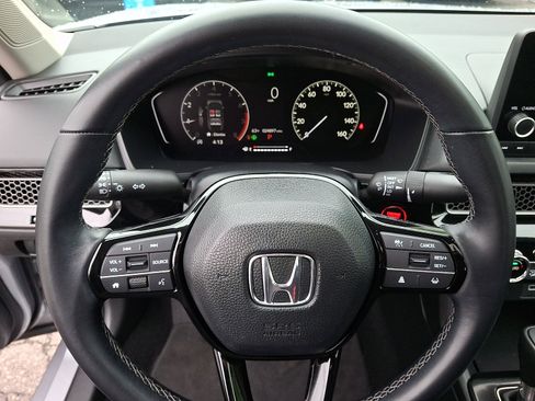 Used 2023 Honda Civic EX image 19