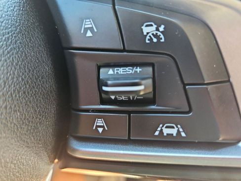 Used 2018 Subaru Outback 2.5i Premium AWD/4WD image 27