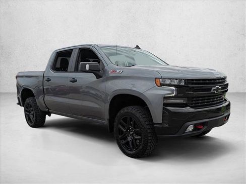 Used 2021 Chevrolet Silverado 1500 LT Trail Boss w/ LT Trail Boss Premium Package image 3