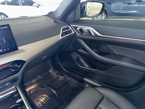 Certified 2025 BMW i4 eDrive40 image 30