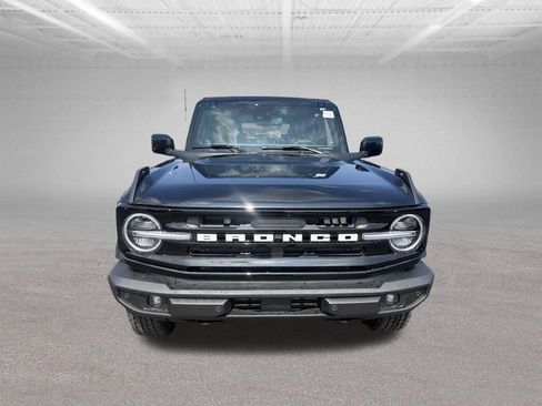 New 2026 Ford Bronco Outer Banks AWD/4WD image 10