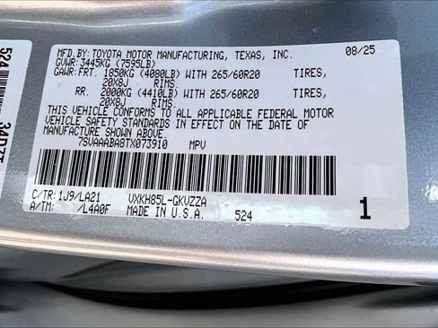 Used 2026 Toyota Sequoia Platinum image 34