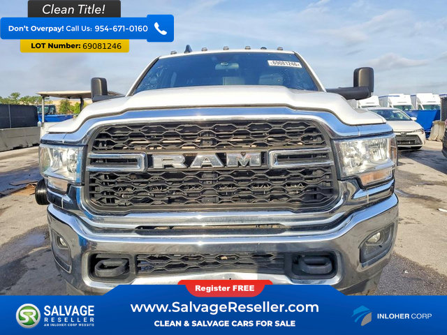 Used 2022 RAM 2500 Tradesman w/ Chrome Appearance Group AWD/4WD image 7