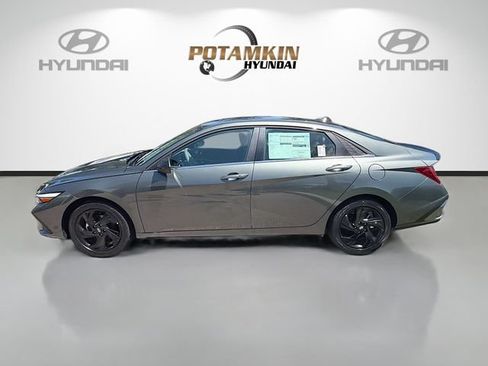 New 2026 Hyundai Elantra SEL Sport Premium FWD image 8