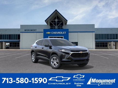 New 2026 Chevrolet Trax LS w/ Driver Confidence Package FWD image 1