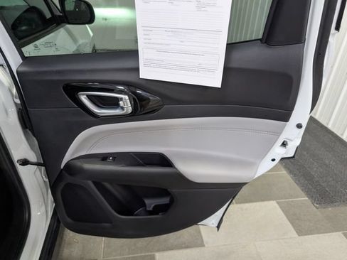Used 2025 Jeep Compass Limited AWD/4WD image 24