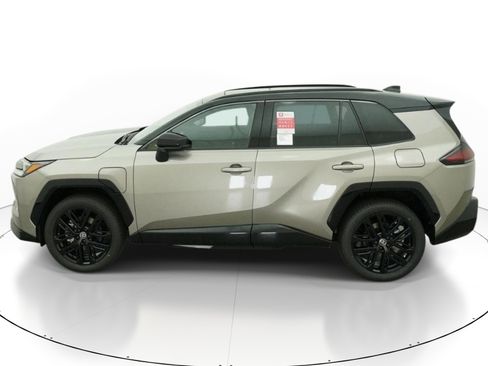 New 2026 Toyota RAV4 XSE AWD/4WD image 3