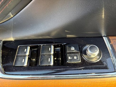 Used 2018 MAZDA CX-9 Signature image 18