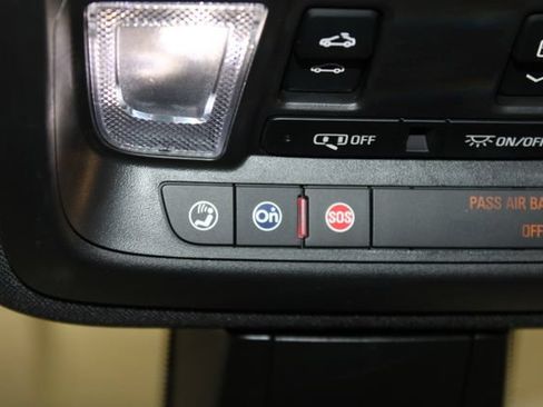 Used 2024 Cadillac XT6 Sport w/ Technology Package AWD/4WD image 34