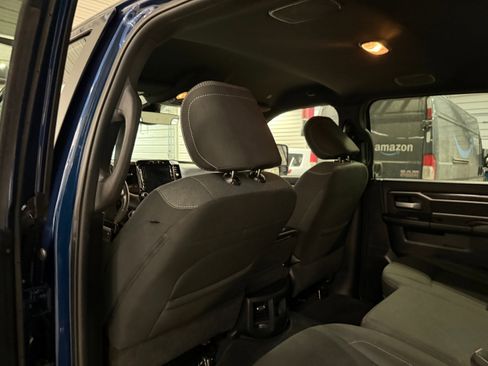 Certified 2024 RAM 2500 Big Horn w/ Sport Appearance Package AWD/4WD image 32