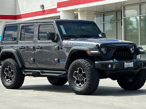 Used 2022 Jeep Wrangler Unlimited Rubicon 4xe AWD/4WD image 8