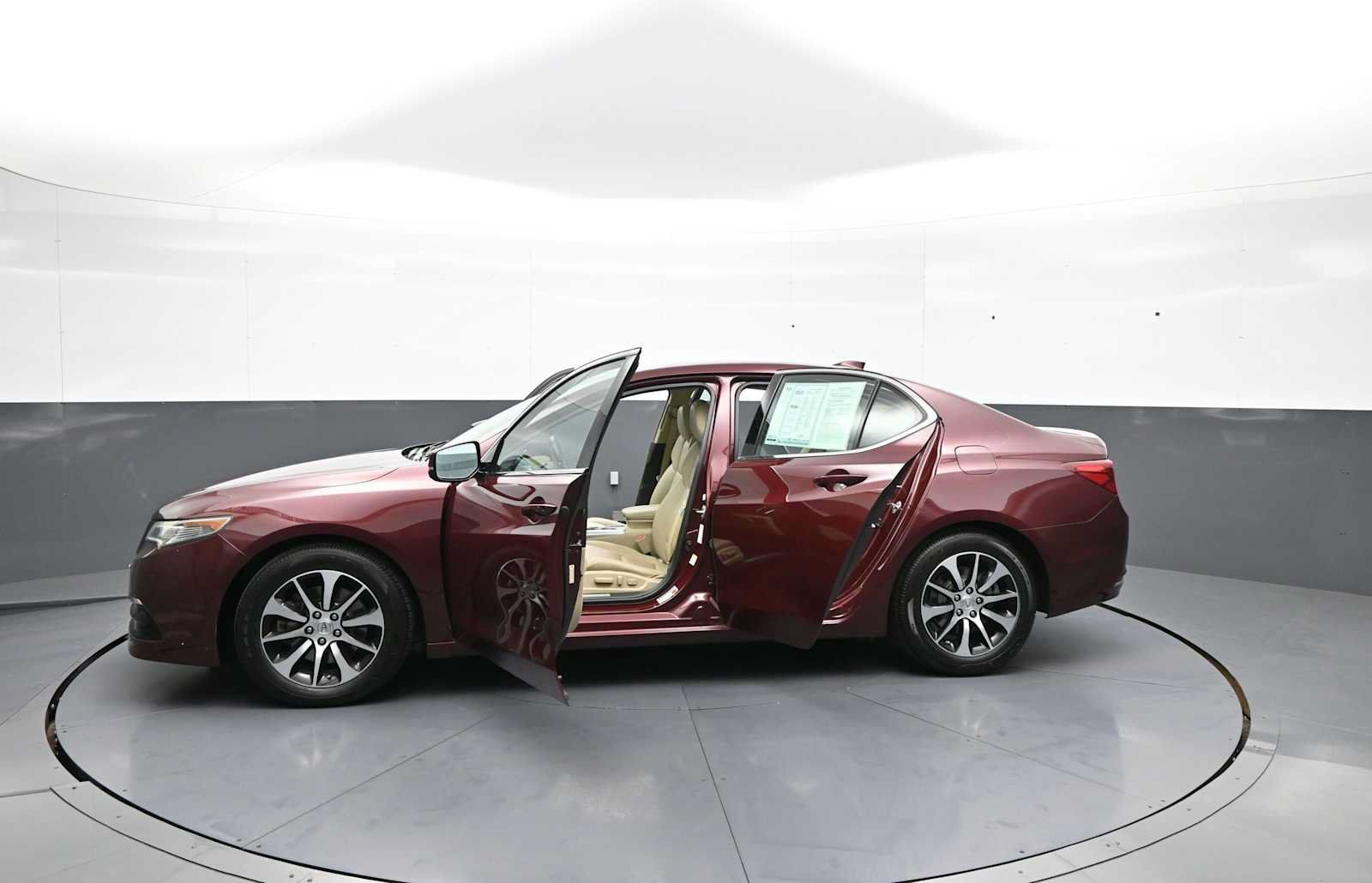 Used 2015 Acura TLX w/ Technology Package FWD image 42