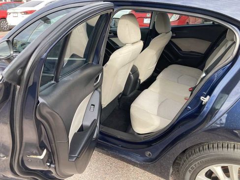 Used 2016 MAZDA MAZDA3 i Sport w/ Preferred Equipment Package image 5