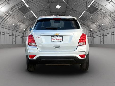 Used 2020 Chevrolet Trax LS w/ Tint and Cruise Package FWD image 6