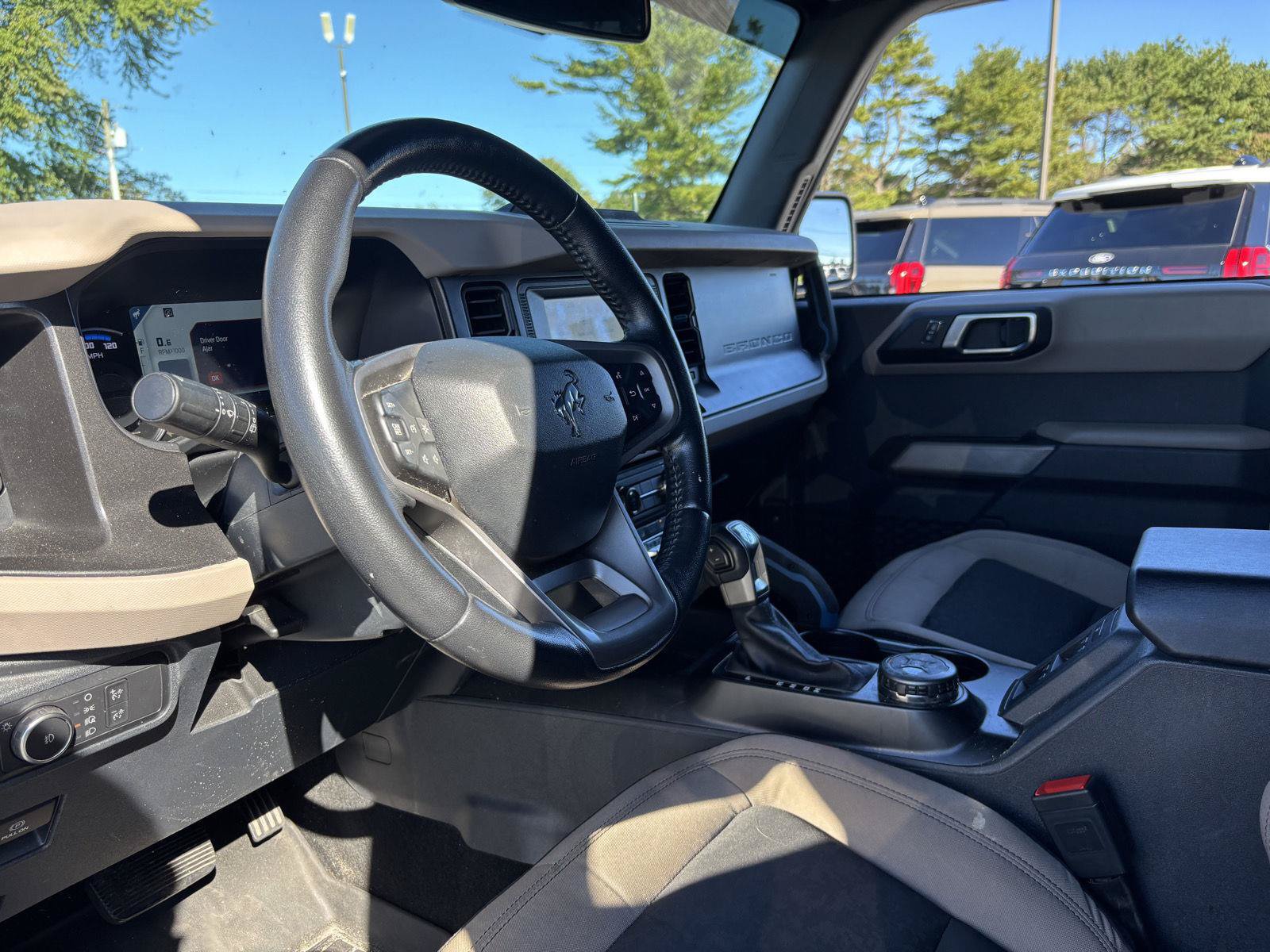 Used 2022 Ford Bronco Wildtrak AWD/4WD image 14