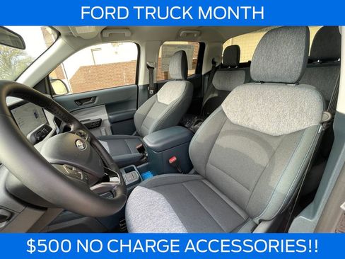 New 2025 Ford Maverick XLT w/ XLT Luxury Package image 13