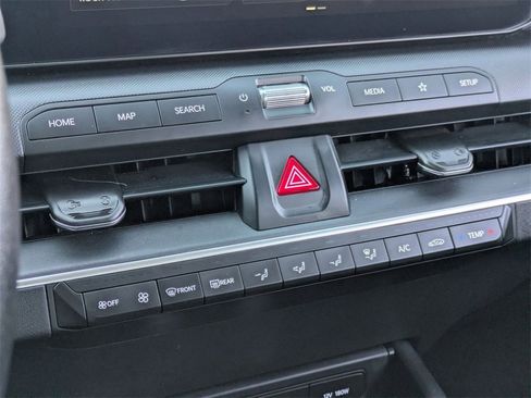 Used 2025 Kia K4 LXS image 22